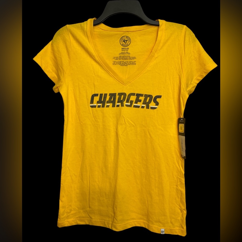 ‘47 CHARGES WOMEN T-SHIRT M NWT